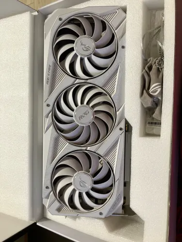 RTX 3090 24GB ASUS ROG STRIX WHITE COMPLETA