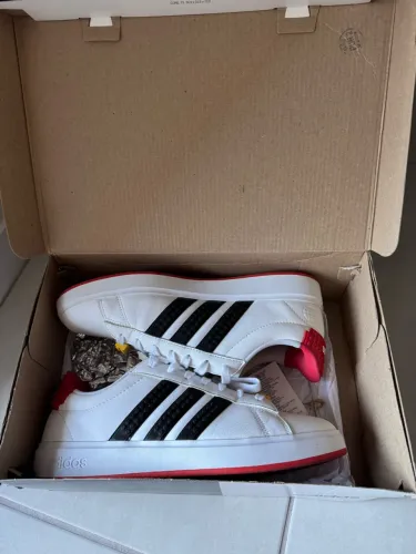 Tênis adidas grand court Lego 2.0