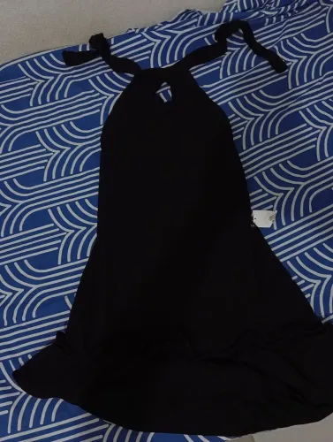 Roupas novas, não foram usadas e são da shein. Vendo peças separadas.