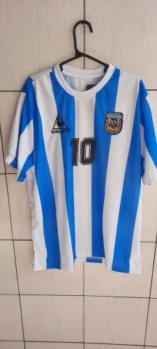 Camisa Argentina Retro 1986. TAMANHO G. PEÇA ÚNICA. 