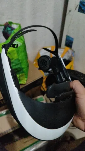 Sony HMZ-T1 Personal 3D Viewer - Liga, porém sem imagem - Leia a descrição