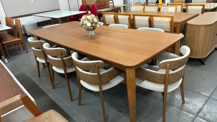 Mesa nova de madeira 