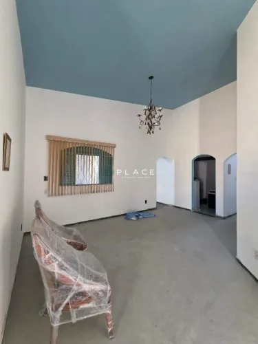Imóvel comercial para aluguel | 13 salas | Possibilidade de expansão