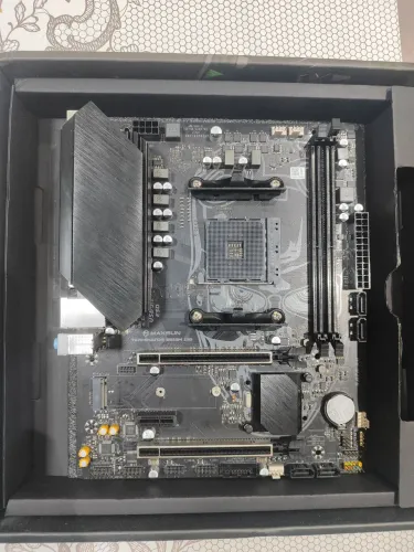 Placa Mãe Maxsum B550M 2.5G