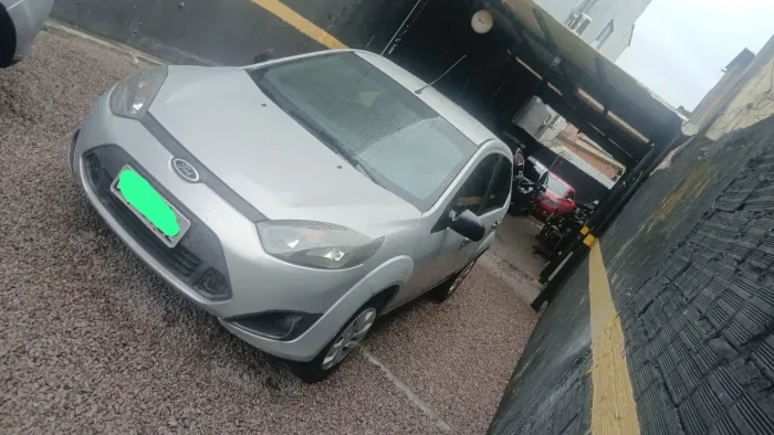 Ford Fiesta Sed. 1.6 8V Flex 4P 2012