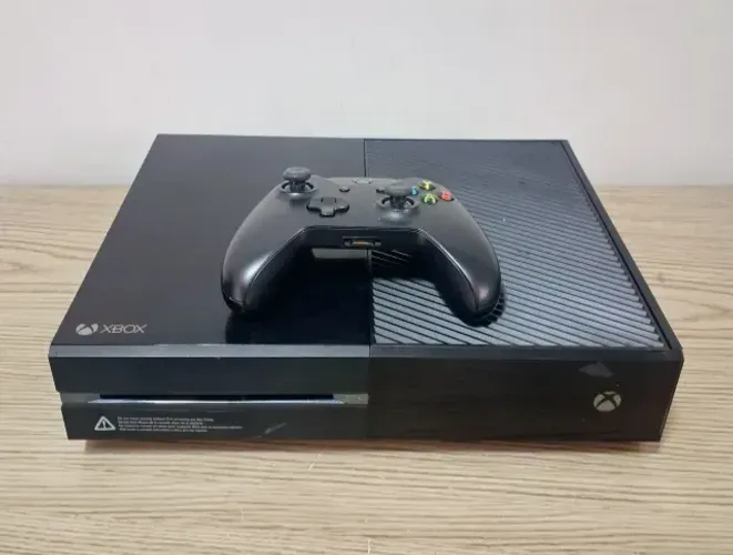 XBOX ONE USADO COMPLETO + KINECT + CONTROLE 