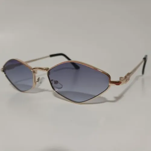Óculos de Sol Geométrico Dourado com Lentes Degradê - Novo