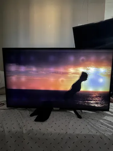 TV Philips 43pol 4K Smart | OPORTUNIDADE R$ 740 - Leia o Anuncio