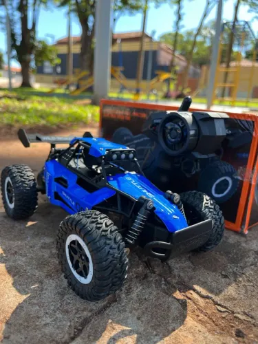 Carrinho de controle remoto Off Road