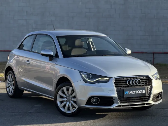 Audi A1 1.4 TFSI 122cv S-tronic 3P 2012