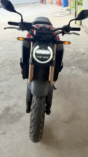 Vendo moto CB 650