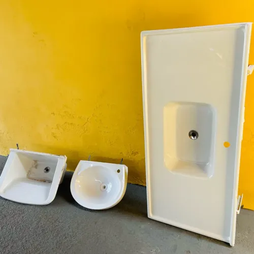 Pias e tanque sem uso- novo