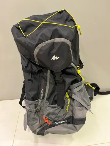 Mochila Cargueira Quechua/Forclaz 70L Decathlon - Seminova