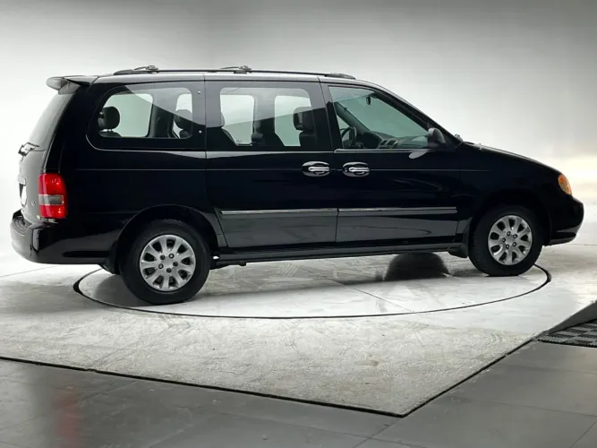 Kia Motors Carnival 2.5 V6 2005