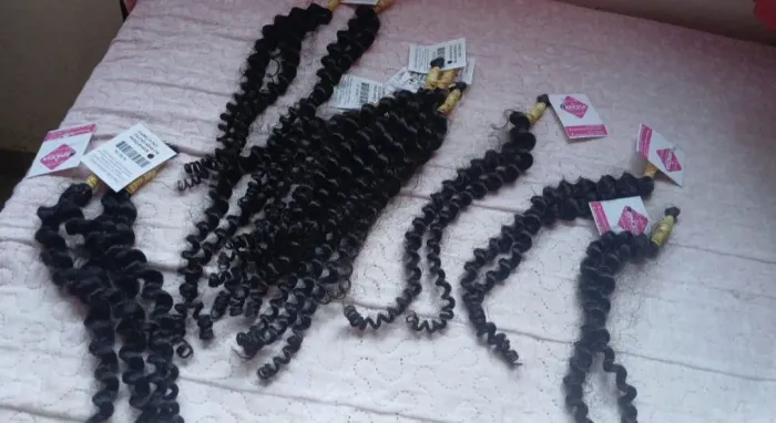 Vendo cabelo 200 gramas