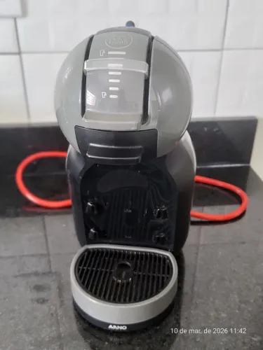 Cafeteira Dolce Gusto Nestlé
