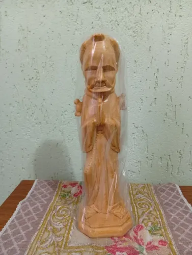 São Francisco de Assis estilo madeira em gesso 30 cm