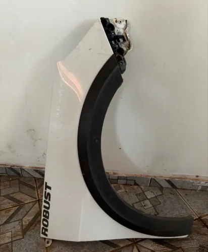 PARALAMA DIREITO VW SAVEIRO ROBUST