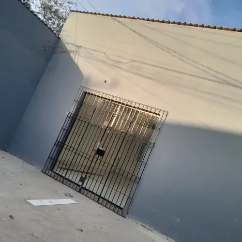Alugo salão com espaço de 91m² livre a 15 metros da praça principal do cordeiro de farias