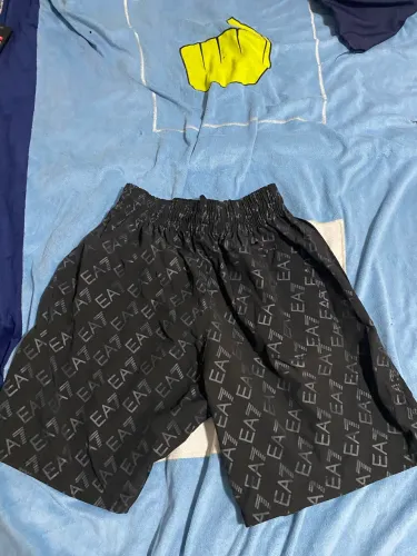 Bermuda armani