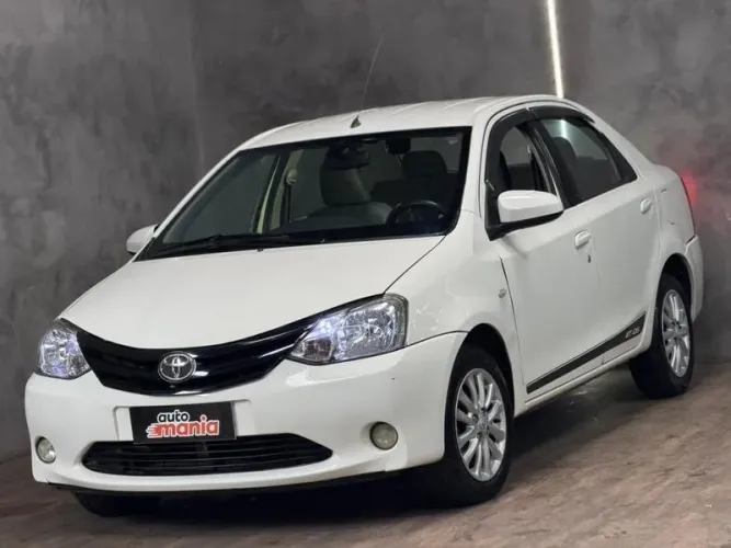 Toyota Etios XLS Sedan 1.5 Flex 16V 4P Mec. 2014