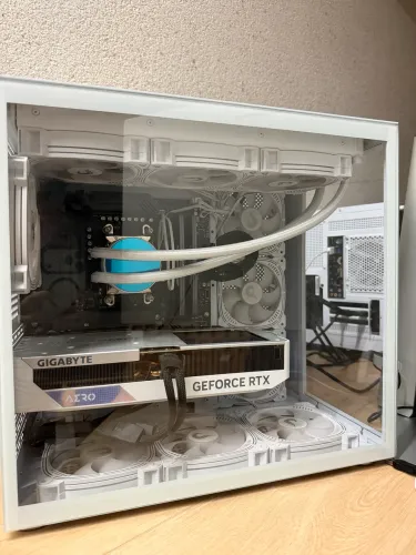 ? PC GAMER HIGH-END