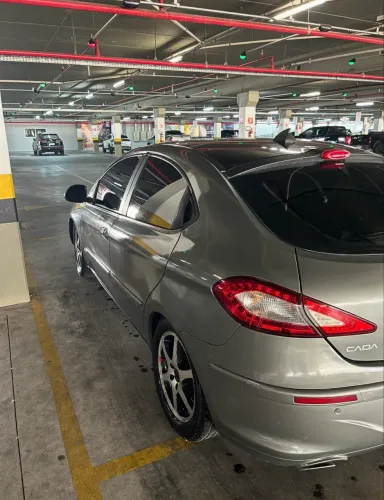 Chery Cielo 1.6 16V 119cv 5P 2011