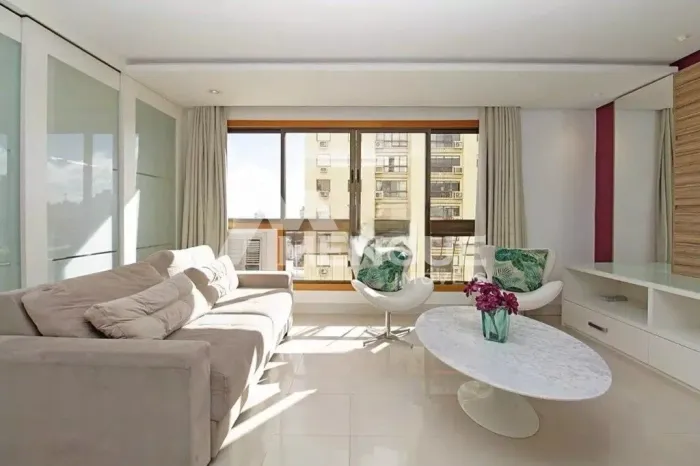 Vende-se lindo apartamento no Passo D'Areia de 88m², 2 dormitórios por R$ 870.000,00