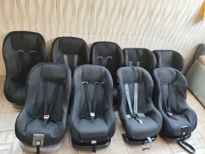 Liquidação de cadeirinhas para carro. Vários modelos