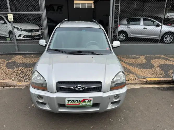 Hyundai Tucson 2.0 16V Aut. 2012