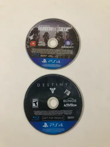 2 jogos de PS4 Mídia Física 