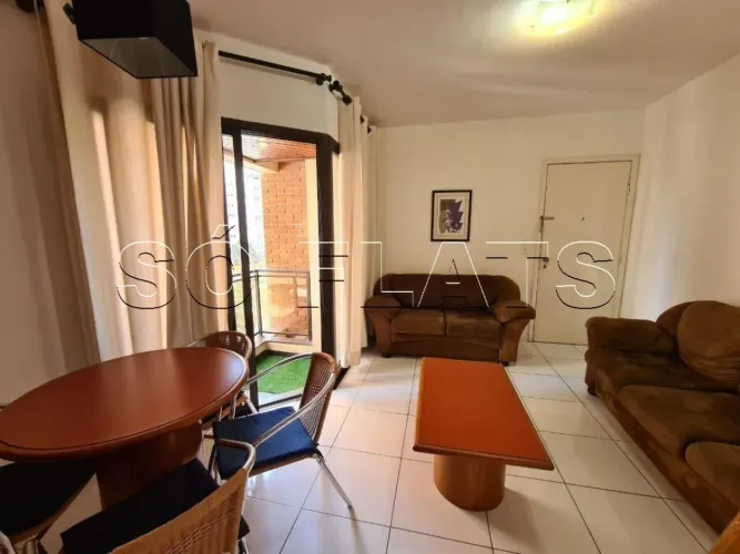 Flat com amplos cômodos e uma sala avarandada em Moema próximo ao metrô e Shopping. Sem fi