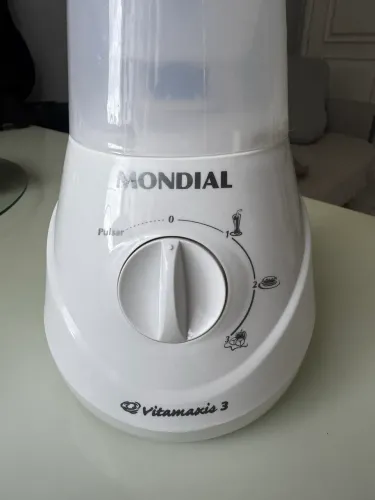 Liquidificador Mondial 