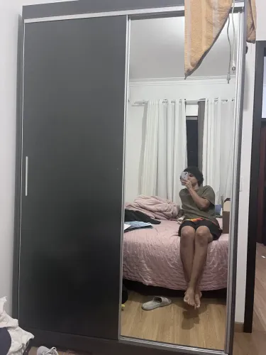 Vendo guarda-roupa
