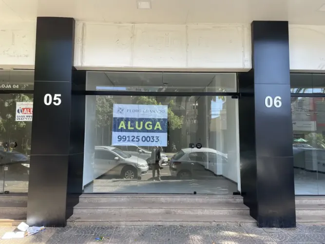 Sala comercial na Avenida Duque de Caxias