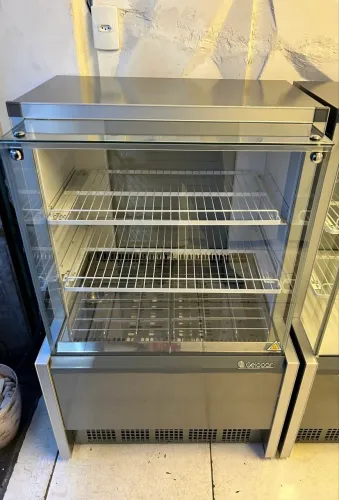 Vitrine estufa Gelopar 75cm para salgados