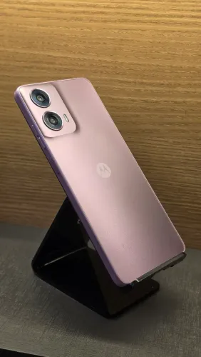 Moto g24 rosa em perfeito estado