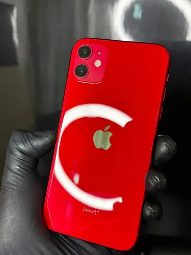 iPhone 11, vermelho 128 g
