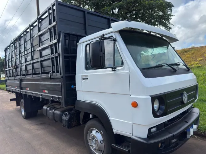 *CAMINHÃO VW 8.160 DRC*<br>