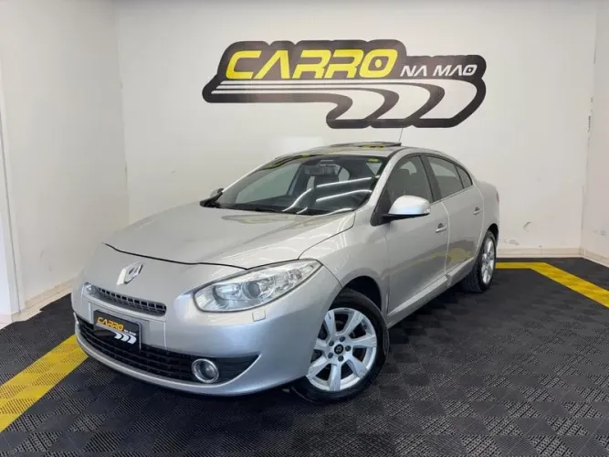 Renault Fluence Sedan Privilège 2.0 16V Flex AUT 2012
