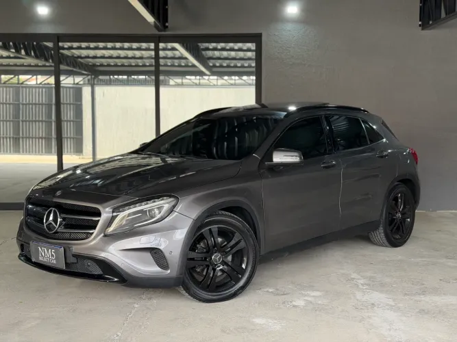 Mercedes-Benz GLA 200 Vision 1.6/1.6 TB 16V Flex Aut. 2015