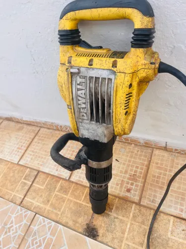 Martelete Dewalt 11k