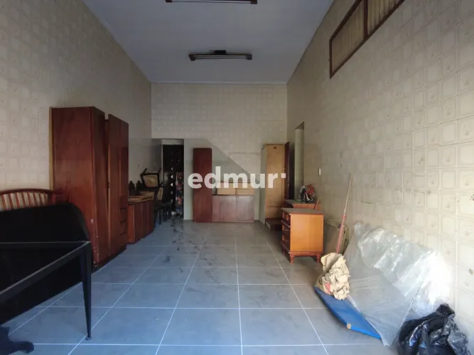 SALÃO para ALUGUEL com 60m² no bairro Santa Terezinha com 0 quartos e 0 vagas. Santo André
