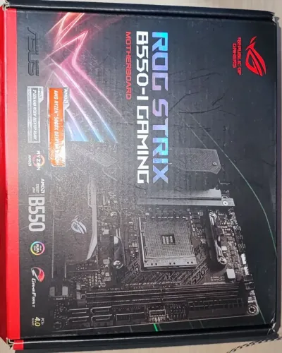 Placa mãe B550i Asus ROG Strix Mini Itx