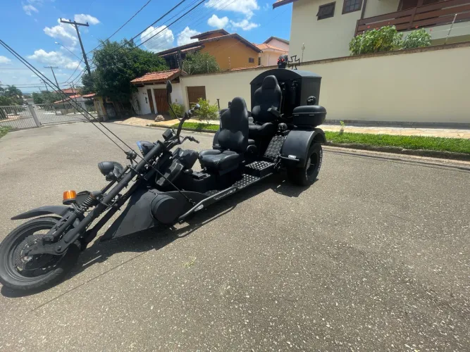 Triciclo vendo ou troco