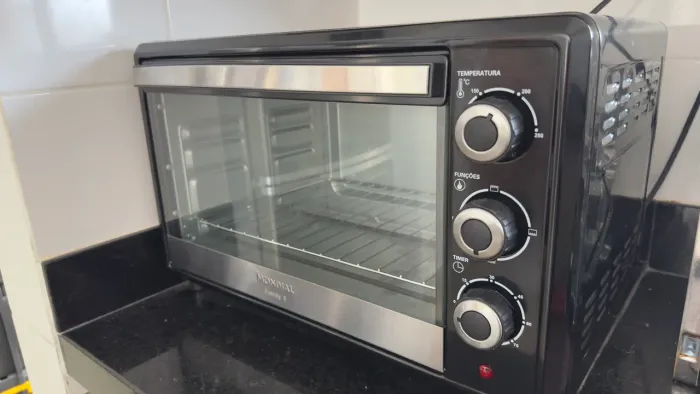 Forno elétrico Mondial 42 litros 127v family 1600w preto inox
