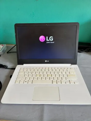 Notebook Ultrabook LG Branco *Leia