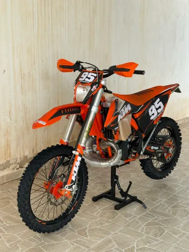 Vende se KTM 300