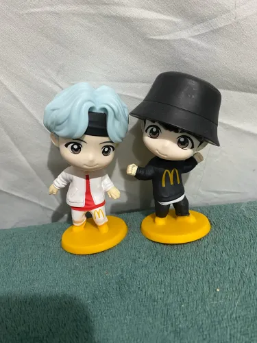 Miniatura BTS mc Donalds - Suga e Jungkook