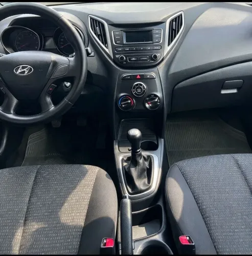 Hyundai HB20 Unique 1.0 Flex 12V Mec. 2019